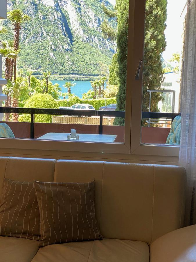 Holiday On The Lake Lugano 2-16 Bissone Bagian luar foto